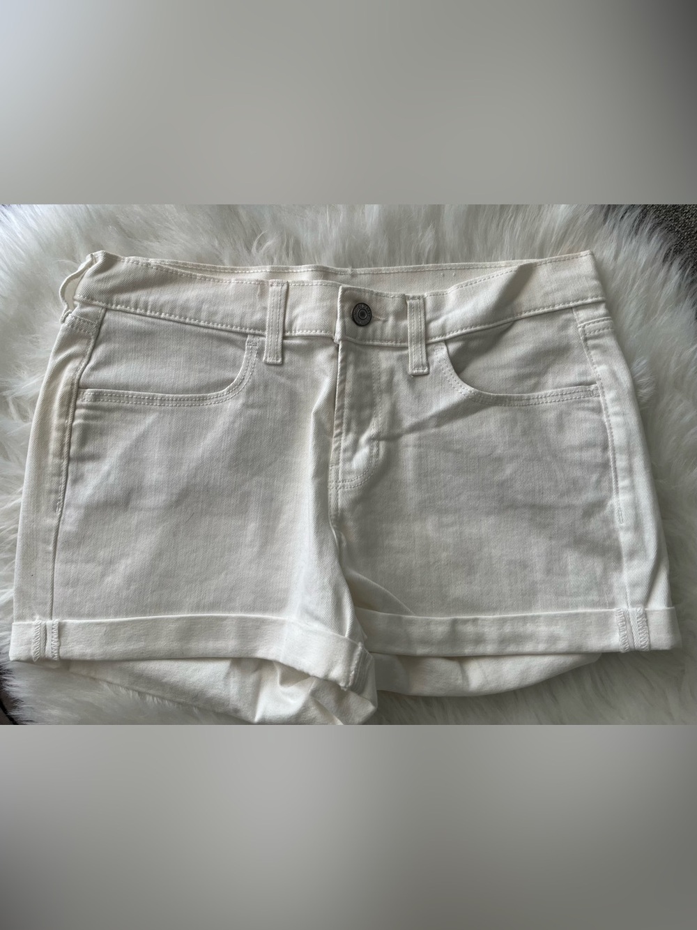 Old Navy White Denim Cuffed Jean Shorts